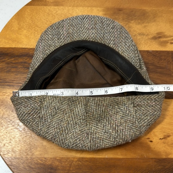 Vintage 100% Scottish Wool Harris Tweed Peaked Cap Country Gentleman - Picture 9 of 12